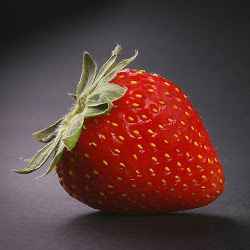 Strawberry Wallpaper HD